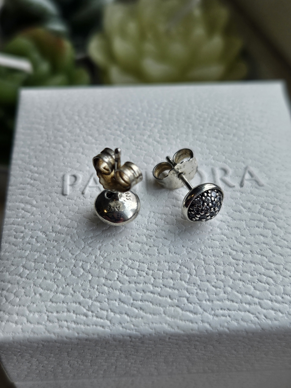 Pandora "Dazzling Droplets" Studs - Picture 2 of 4